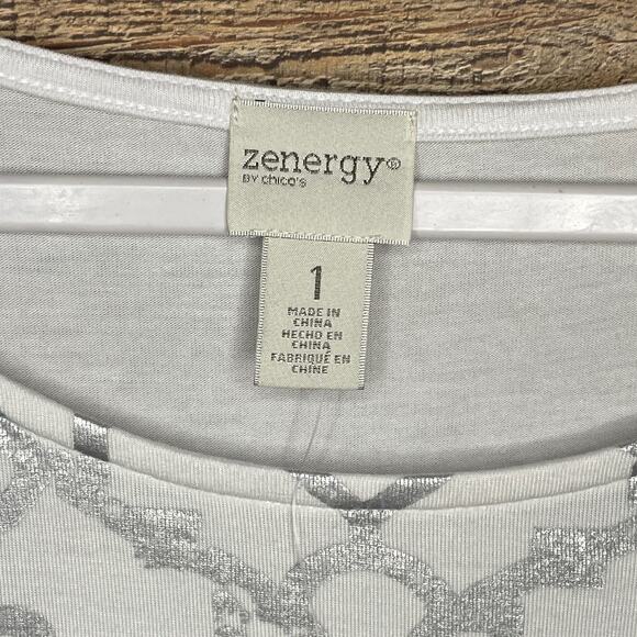 Zenergy by Chico's Ombre Foil Top Short Sleeve Optic White SZ 1 Medium NWT - Picture 3 of 7